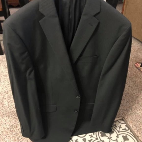 Kenneth Cole Men's Suit - Read description for Size - Picture 1 of 2